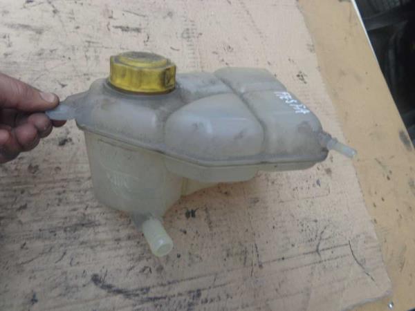 VASE D'EXPANSION FORD FIESTA 2002+ 2TUYAUX! - Vue 1